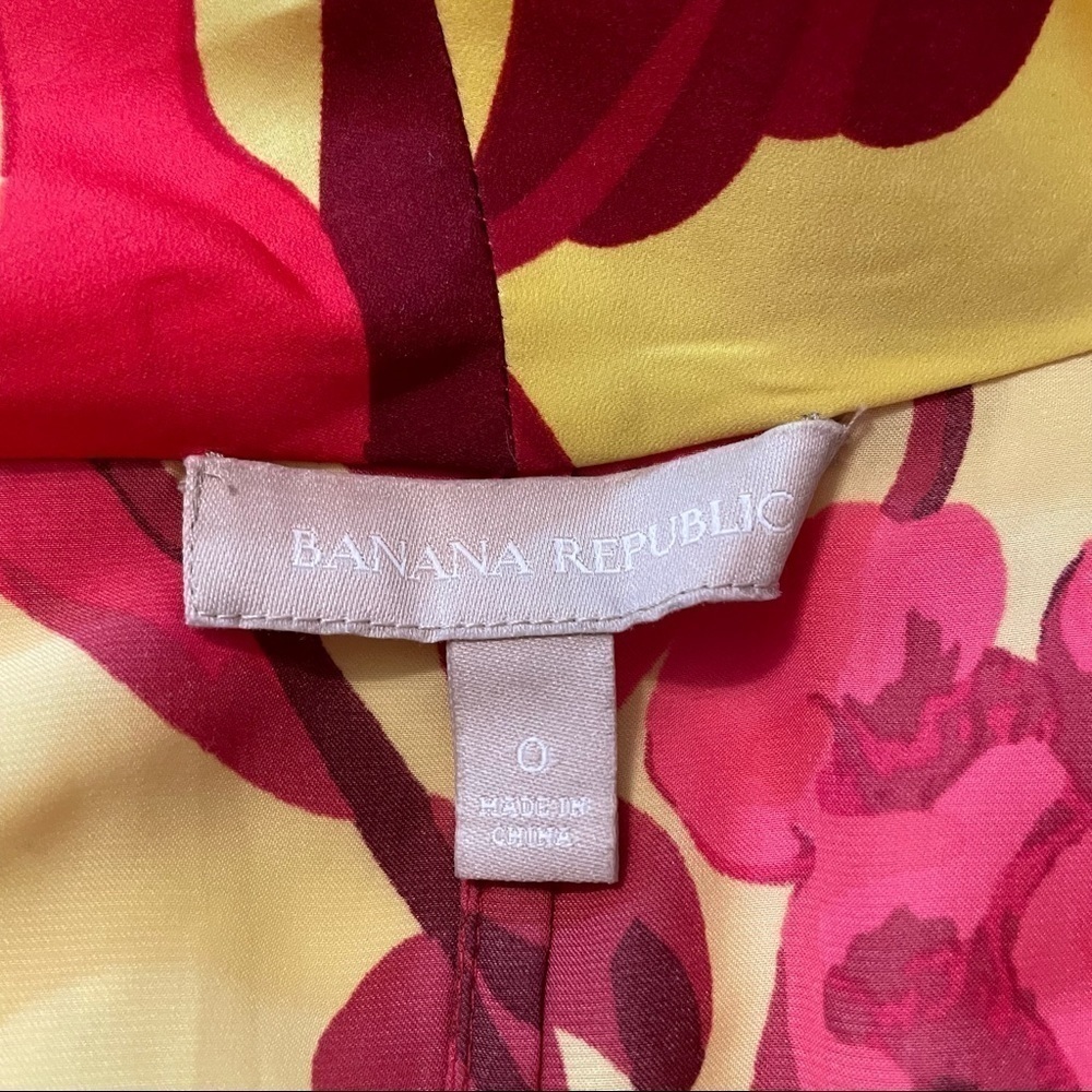 Banana Republic Sleeveless Yellow and Pink Hawaiian Flowery Racerback Top Size 0 - Picture 11 of 11